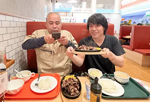 据付出張のランチタイム